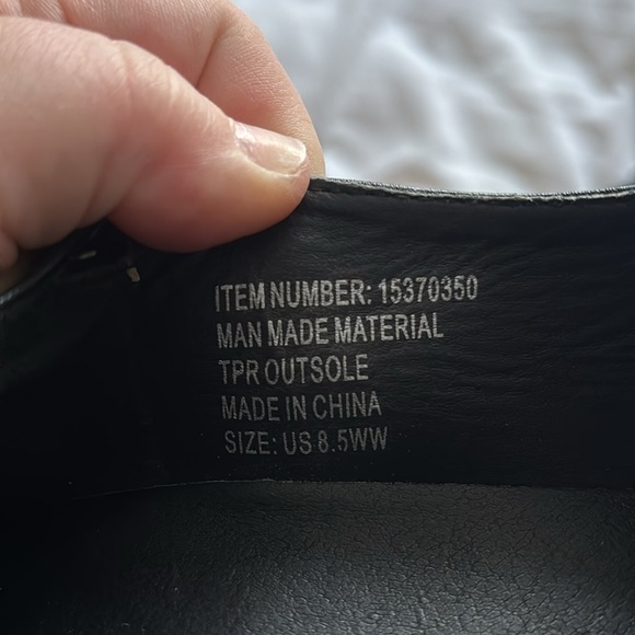 Gently worn torrid loafers - Picture 4 of 4